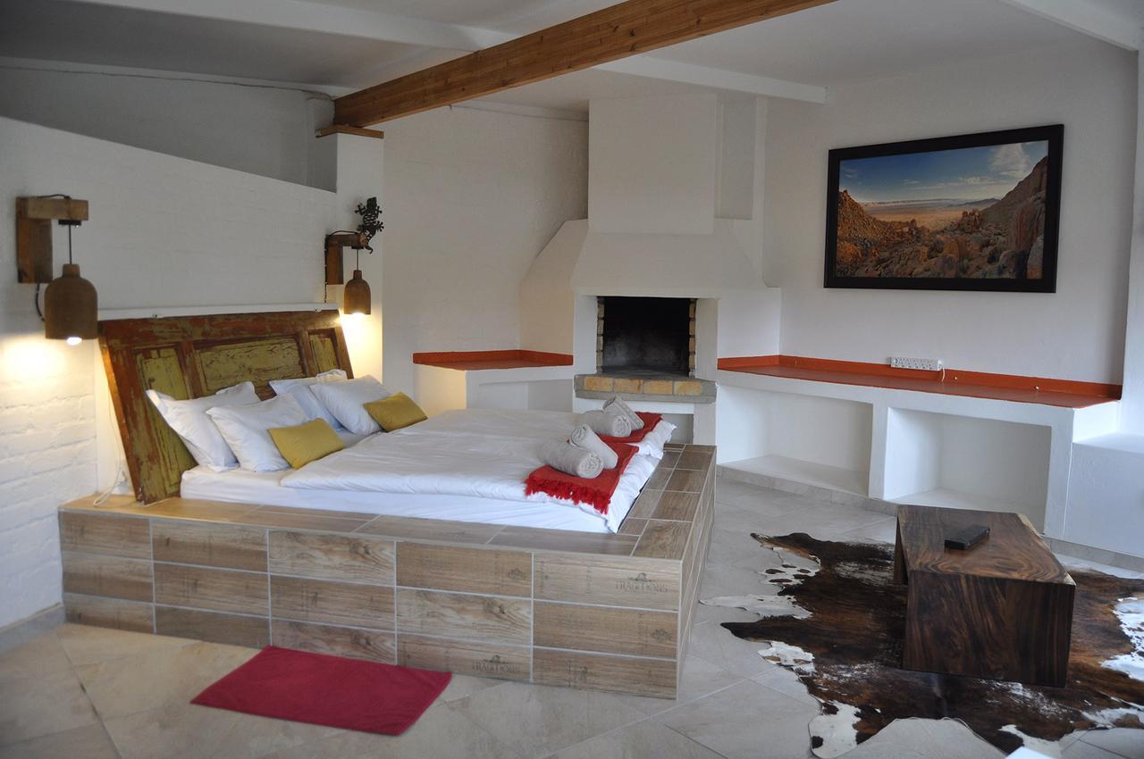 Alte Villa Boutique Hotel Lüderitz Extérieur photo